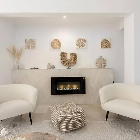 Apartment Gorgeous Renovated Near Golf And Sea Rdr373